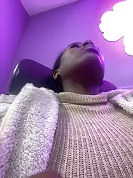 Snapshot of milarain chatting on March 23, 5:00 am milarain online show from March 23, 5:00 am