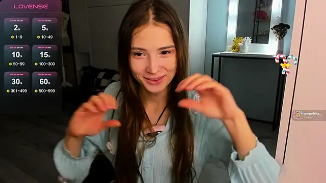 Hana Flo  online show from December 18, 2:12 pm