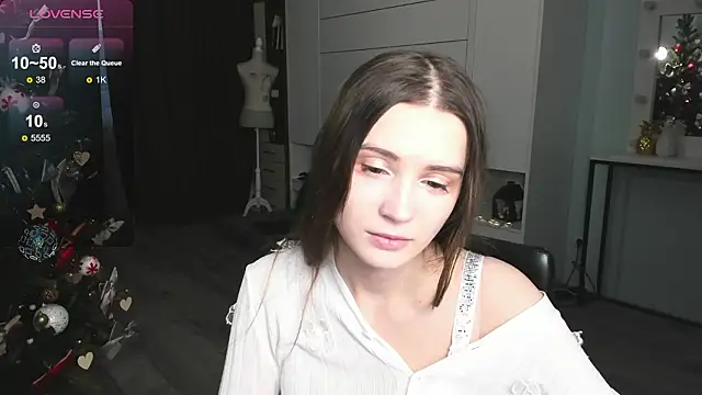 Hana Flo  online show from January 13, 2:44 pm