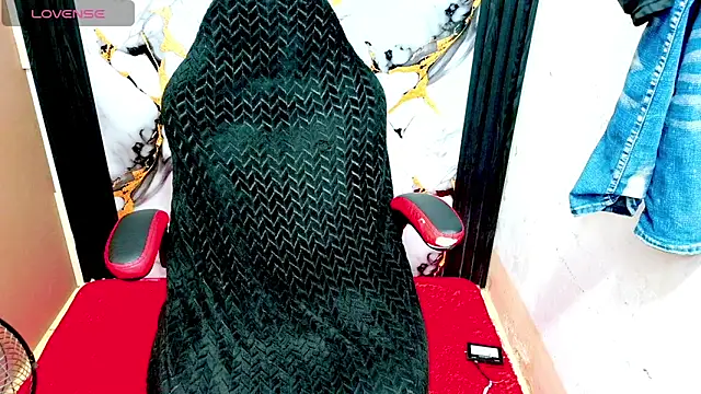 The latin boy online show from February 3, 2:53 am