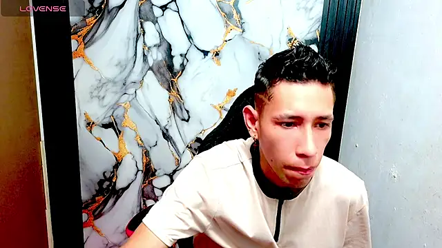 The latin boy online show from February 6, 12:04 am