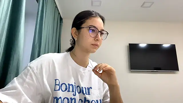 Allisgree online show from November 14, 7:18 am