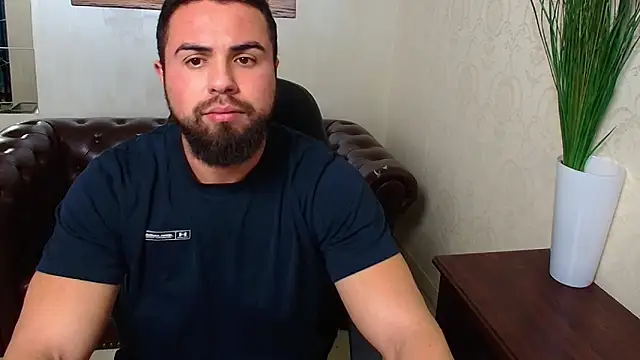 HayesWood online show from January 18, 5:33 am