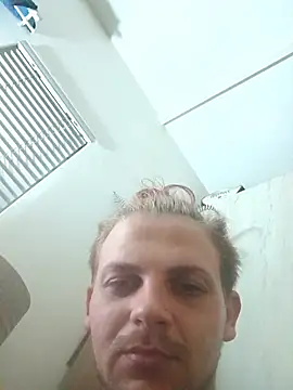 Snapshot of THOMMONSTER5299 chatting on November 27, 9:28 pm THOMMONSTER5299 online show from November 27, 9:28 pm