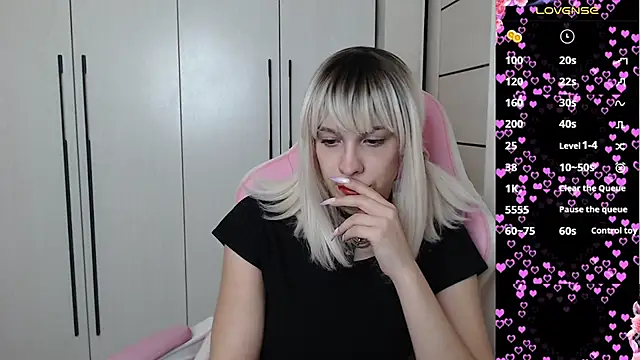 ElixabetANG online show from February 8, 4:16 am