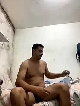 Snapshot of quebuenapppajaa22 chatting on November 10, 10:03 am quebuenapppajaa22 online show from November 10, 10:03 am