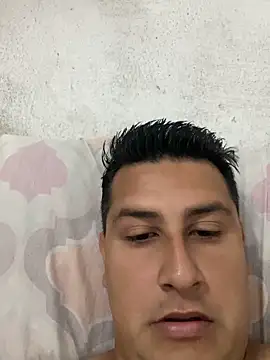 Snapshot of quebuenapppajaa22 chatting on November 14, 10:47 am quebuenapppajaa22 online show from November 14, 10:47 am