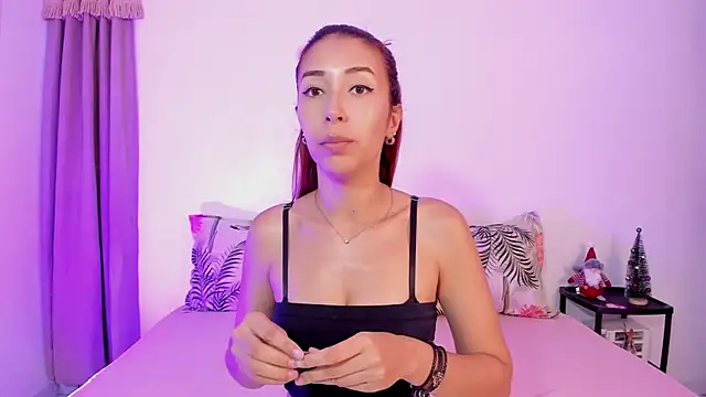 julialex  online show from November 24, 7:02 pm