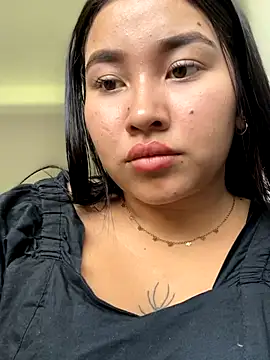 Snapshot of Vickybon chatting on December 15, 5:06 pm Vickybon online show from December 15, 5:06 pm