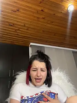 Snapshot of SaritaBanks_ chatting on November 2, 2:36 am SaritaBanks online show from November 2, 2:36 am