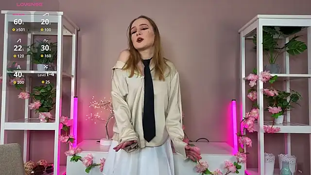 VanessaLightDiamond online show from January 16, 4:49 am