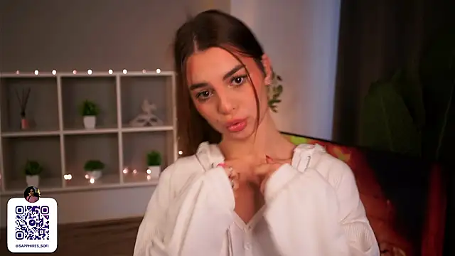 LauraHansil online show from November 7, 7:52 am