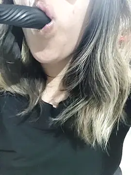 Camilu23 online show from October 29, 8:54 pm