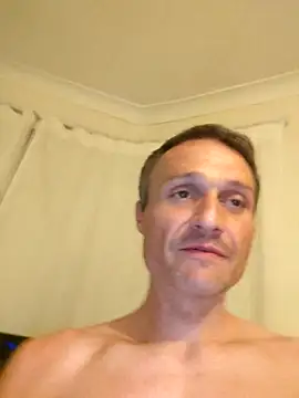 Snapshot of Caliguy36 chatting on July 23, 9:24 pm Caliguy36 online show from July 23, 9:24 pm