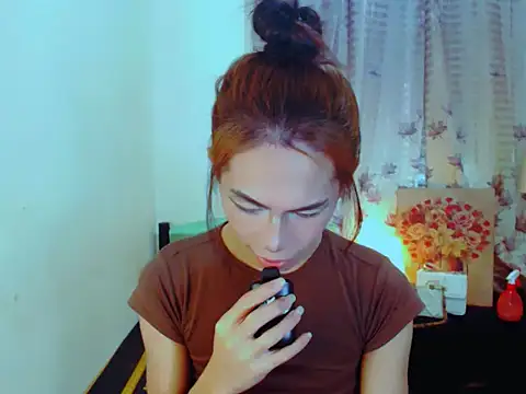 EXOTICGEORGINA online show from December 16, 9:20 pm