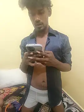 Snapshot of cutty_abi_ chatting on February 17, 4:35 pm cutty abi online show from February 17, 4:35 pm