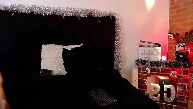 jaiden thoner online show from December 19, 8:32 am