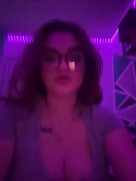 Diana Blum online show from November 4, 6:51 pm