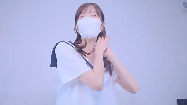 Snapshot of Minami_jjjj chatting on June 6, 12:49 am Minami jjjj online show from June 6, 12:49 am