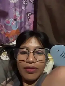 Snapshot of hottiebabe23 chatting on November 21, 5:55 pm hottiebabe23 online show from November 21, 5:55 pm