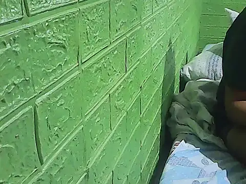 Snapshot of Sweetmarieee chatting on October 29, 8:49 am Sweetmarieee online show from October 29, 8:49 am