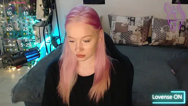 Snapshot of lisa_alen chatting on November 2, 1:30 am lisa alen online show from November 2, 1:30 am