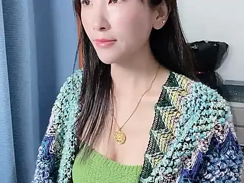 Snapshot of Doris-658 chatting on December 2, 1:11 am Doris-658 online show from December 2, 1:11 am