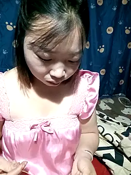 julybe online show from November 12, 1:28 am