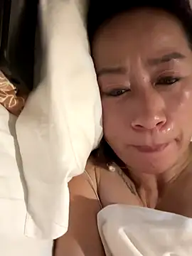 aniani11 online show from December 4, 4:48 pm