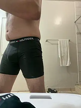 ezrah23 online show from May 15, 5:53 pm