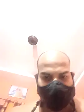 Snapshot of Desiboy1356 chatting on October 29, 4:31 pm Desiboy1356 online show from October 29, 4:31 pm