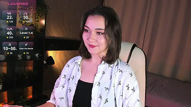 Snapshot of MistyLovia chatting on November 23, 9:31 am MistyLovia online show from November 23, 9:31 am