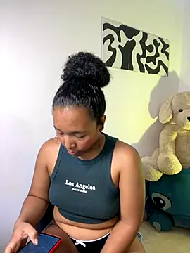 Snapshot of SHAILABROWN chatting on November 26, 8:21 pm SHAILABROWN online show from November 26, 8:21 pm