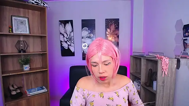 roseefancy19 online show from December 3, 11:30 am