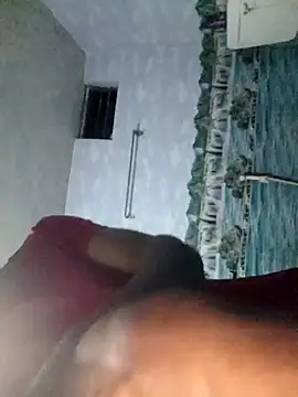 Snapshot of Long-termMarble56 chatting on November 25, 7:36 pm Long-termMarble56 online show from November 25, 7:36 pm