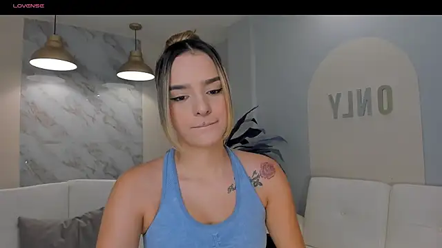 LaurentRosse1 online show from July 9, 7:51 pm