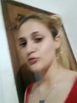 larubia arg online show from November 4, 4:00 am