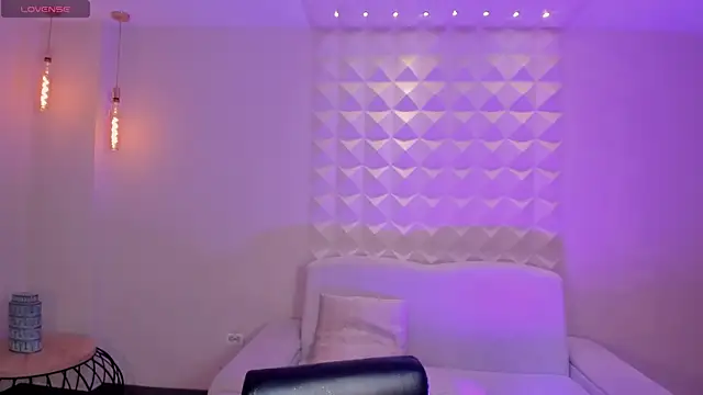 BellaConnorX online show from July 15, 5:02 am