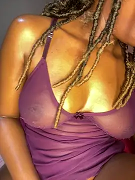 SP1CY MOMMY online show from July 21, 7:49 pm