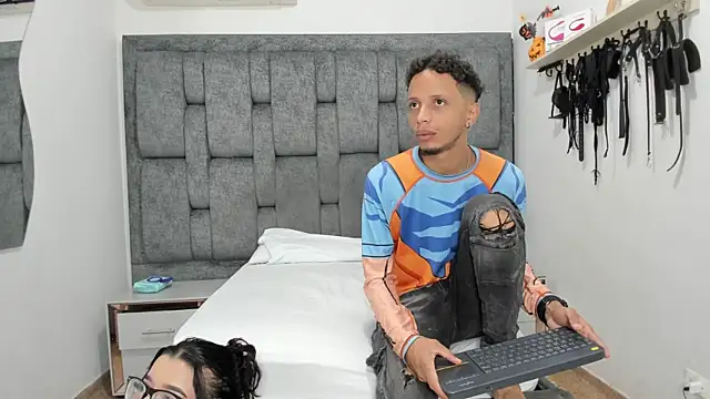 DamianandEva online show from November 9, 12:14 pm