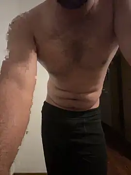 Snapshot of Whitepanther_08 chatting on December 5, 6:37 pm Whitepanther 08 online show from December 5, 6:37 pm