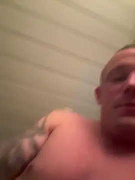 superbertok online show from February 14, 6:26 pm