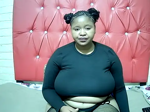 MilkMeDownBBY online show from October 30, 6:26 am