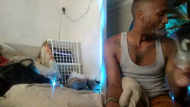 Snapshot of DREGO4LOVE chatting on June 11, 12:32 am DREGO4LOVE online show from June 11, 12:32 am