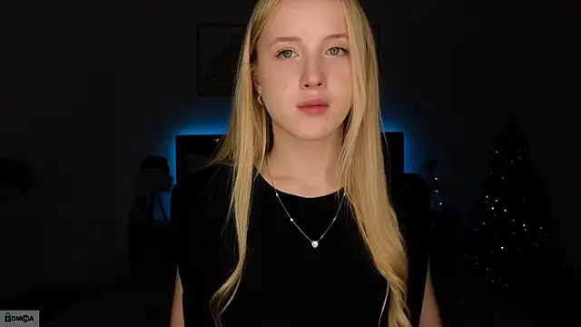 adele armass online show from December 21, 7:54 pm