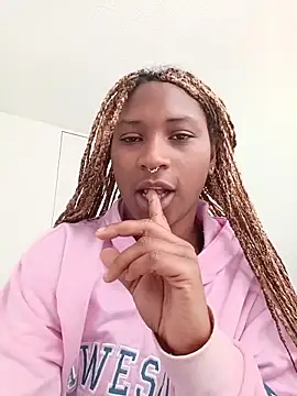 EvonyFoxxx online show from February 12, 7:09 pm