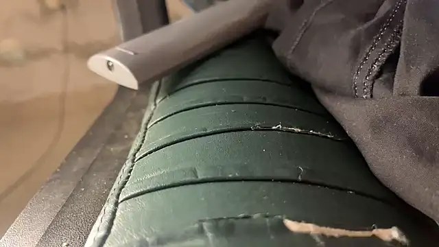 CoupleHotLatinBigAss online show from April 4, 6:00 am