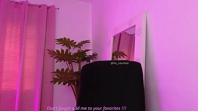 Snapshot of BabyLauritaa chatting on April 9, 6:02 pm BabyLauritaa online show from April 9, 6:02 pm