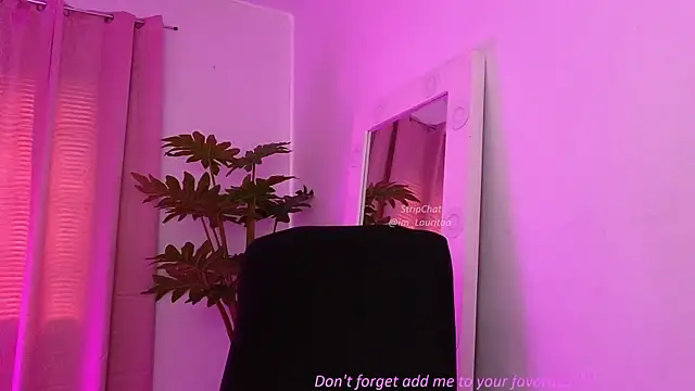 Snapshot of BabyLauritaa chatting on April 10, 5:28 pm BabyLauritaa online show from April 10, 5:28 pm
