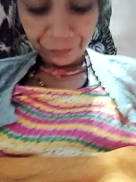 Snapshot of Sangita_g chatting on November 30, 1:59 pm Sangita g online show from November 30, 1:59 pm